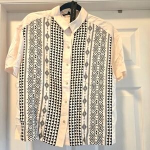 Women's Black and White Geometric Pattern Shirt
